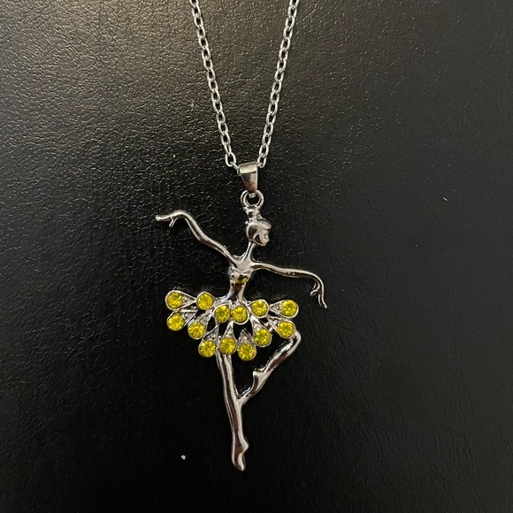 💗 Silver Ballerina Crystal Necklace 18”-20” adjustable NEW - Picture 2 of 4